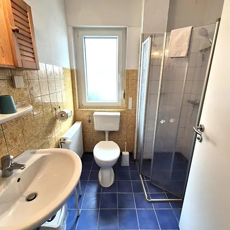 아파트 1 Teichhuhn